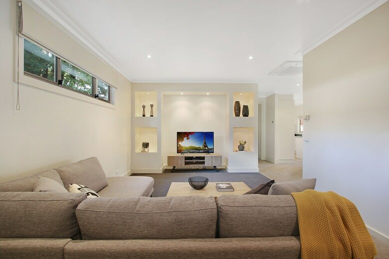 22 Riverside