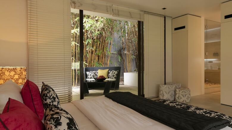 Supernova Private Boutique Retreat Villa