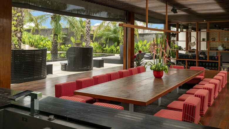 Supernova Private Boutique Retreat Villa
