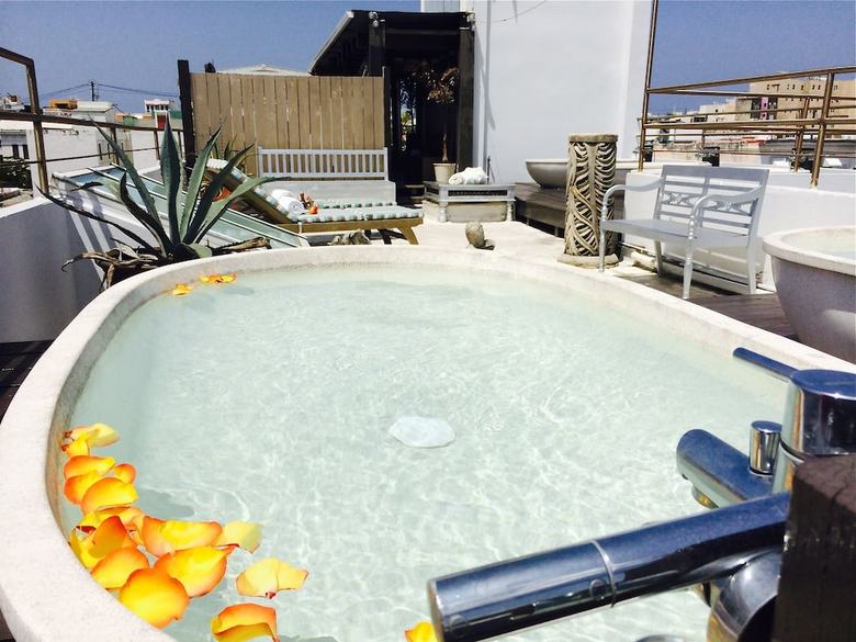 Casablanca Hotel