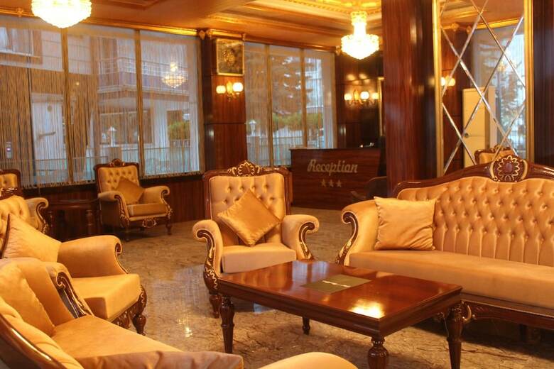Hotel Otel Moonrose