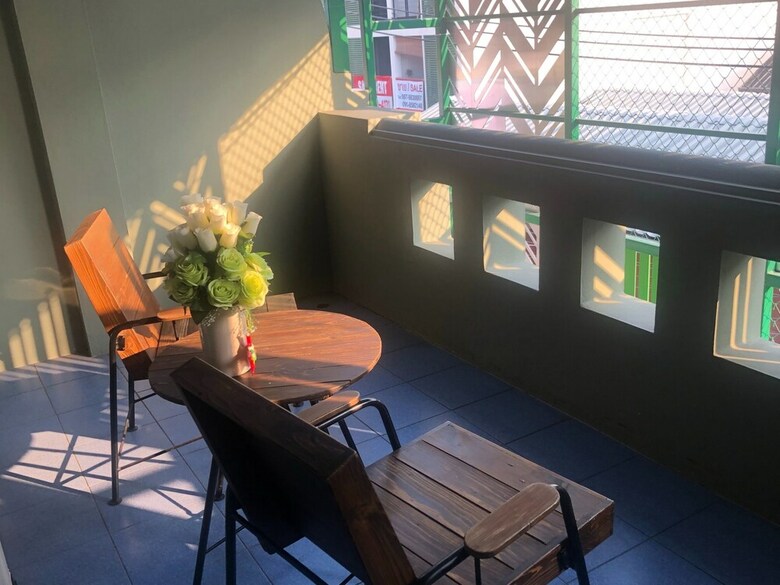 Hostal Enjoy House
