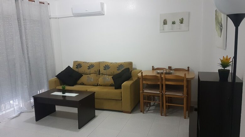 Apartamentos La Bastida