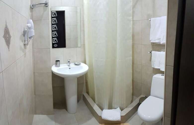 F&G Hotel