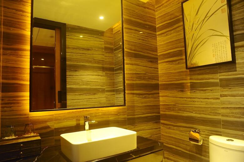 Manhao Hotel