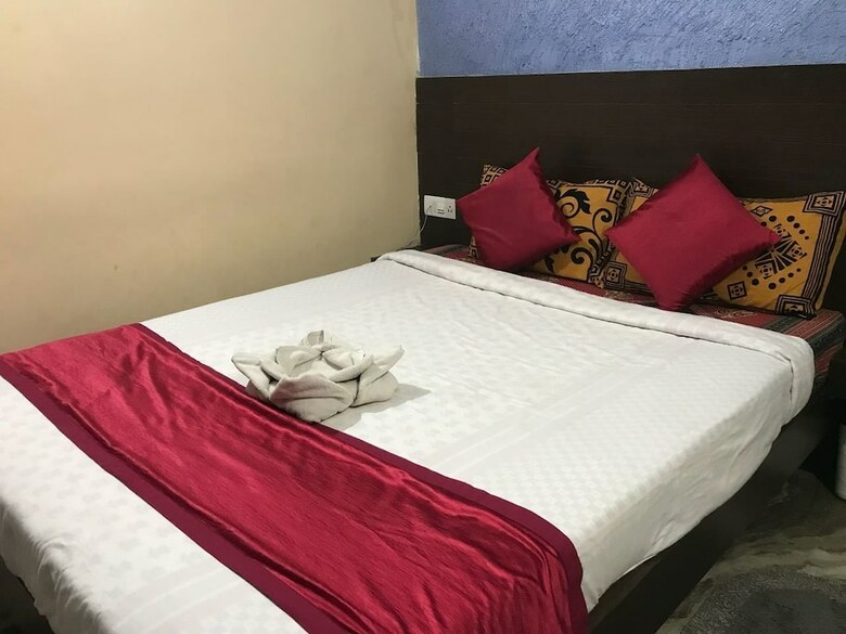 Hotel Goroomgo Raghunath Ashram Puri