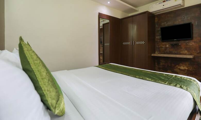 Hotel Treebo Select Grand Premier Suites