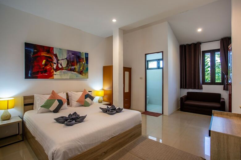 Apartamentos Brodie Rawai Resort