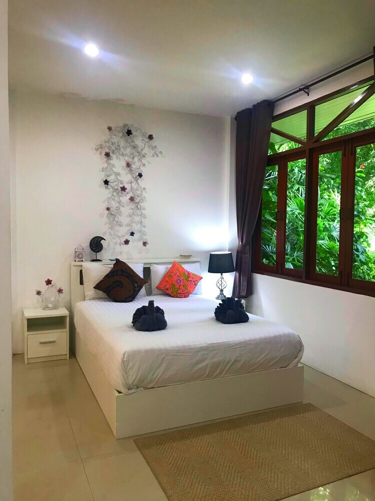 Apartamentos Brodie Rawai Resort