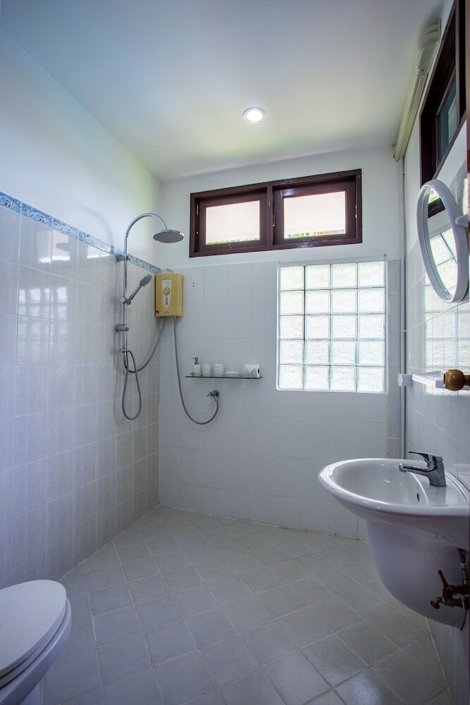 Apartamentos Brodie Rawai Resort