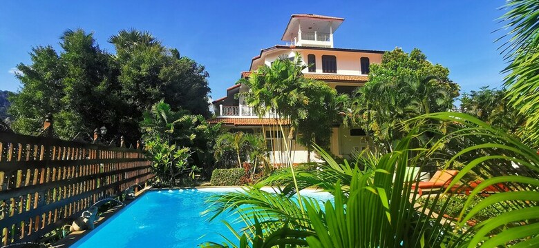 Apartamentos Brodie Rawai Resort
