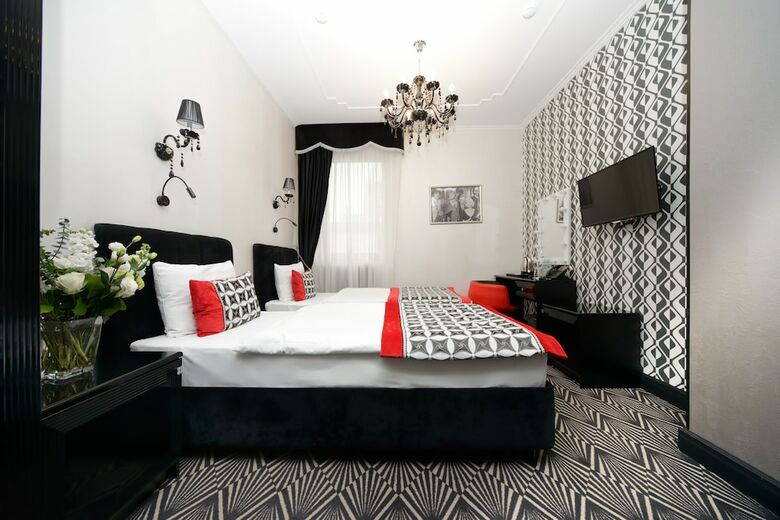 Art Hotel Sofit