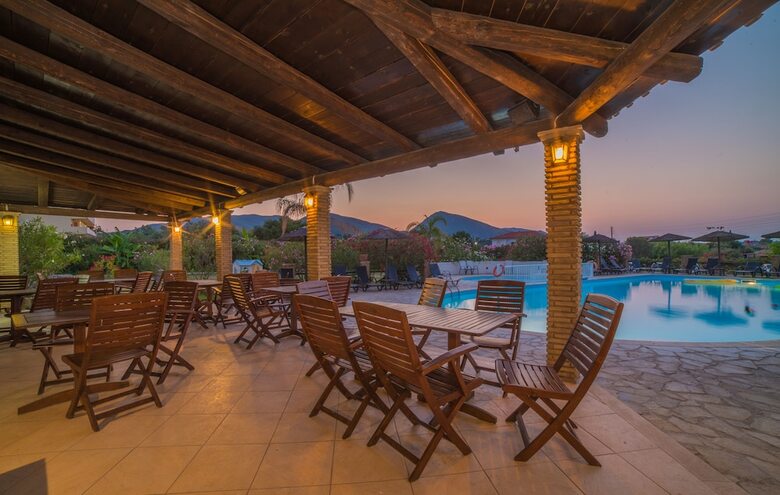 Porto Koukla Beach Hotel