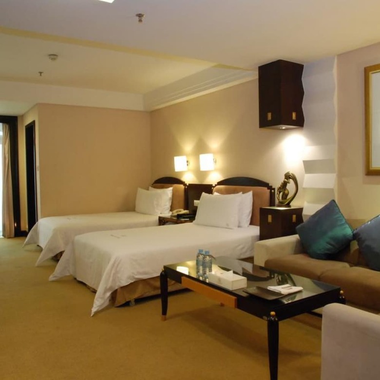 Kande Club Hotel