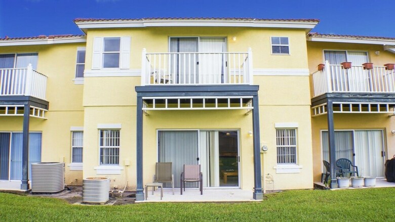 Ip60347 - Lake Berkley - 3 Bed 2.5 Baths Townhome