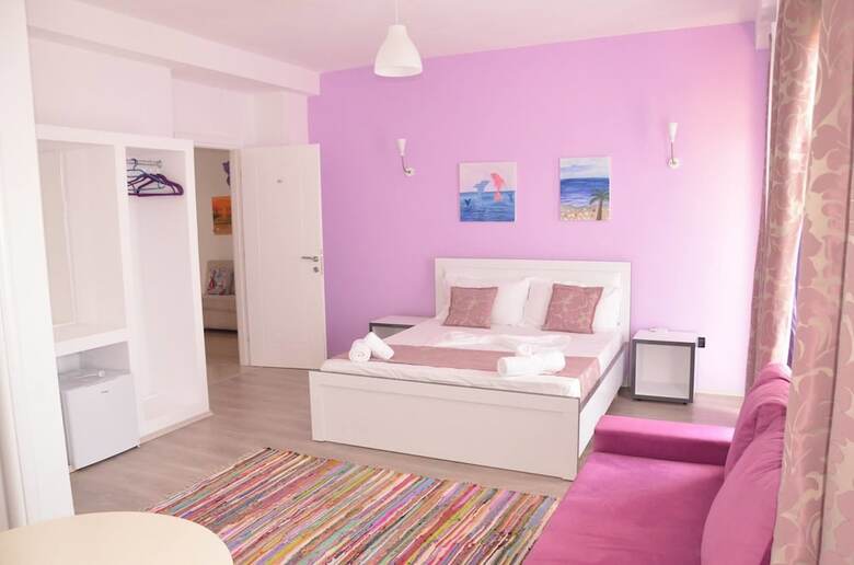 Viola Garden Hotel
