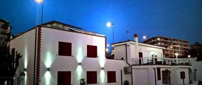 14 Leoni