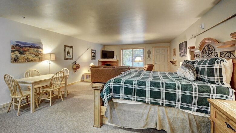 Bed & Breakfast Eagle Fire Lodge & Cabins