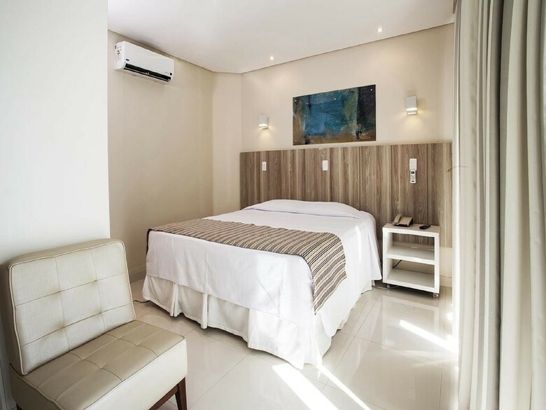 Hotel Slaviero Essential Ingleses Convention