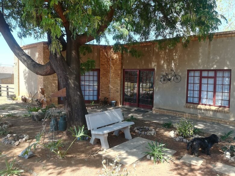 Hostal Backpackers Connection