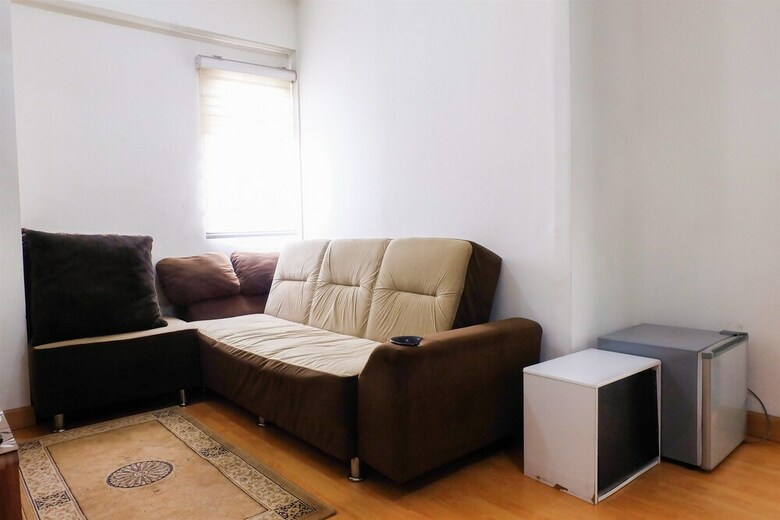 Great Location Green Pramuka Apartment