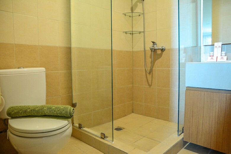 Best Spacious Hampton's Park Apartment