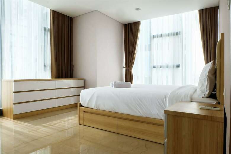 The 6th Floor L'avenue Apartment