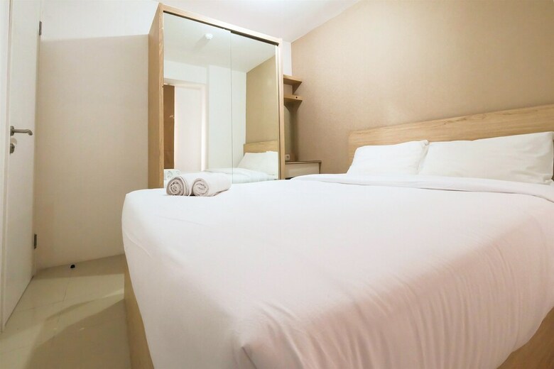 Spacious Bassura City Apartment