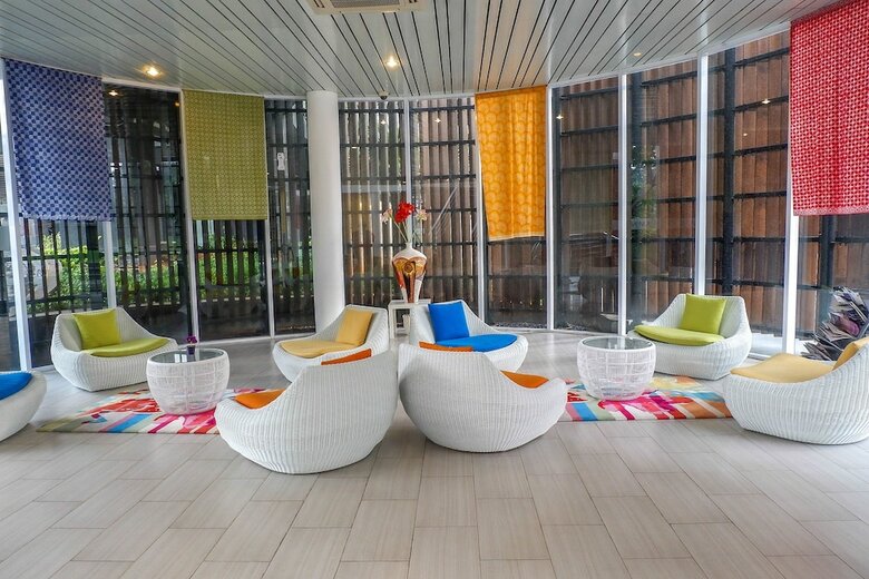 Exclusive L'avenue Apartment
