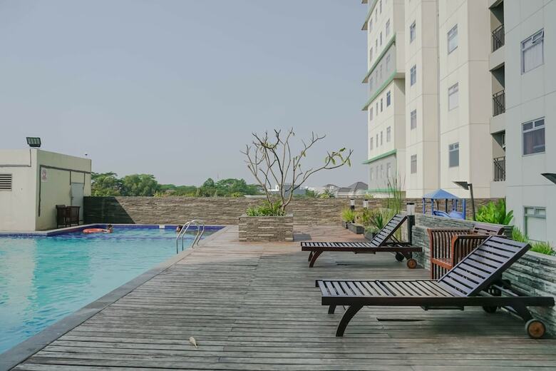 Cozy Studio Apartment Near Mall Kelapa Gading