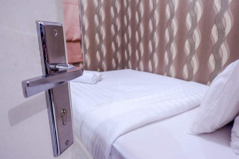 Warm Cozy Menteng Square Apartment
