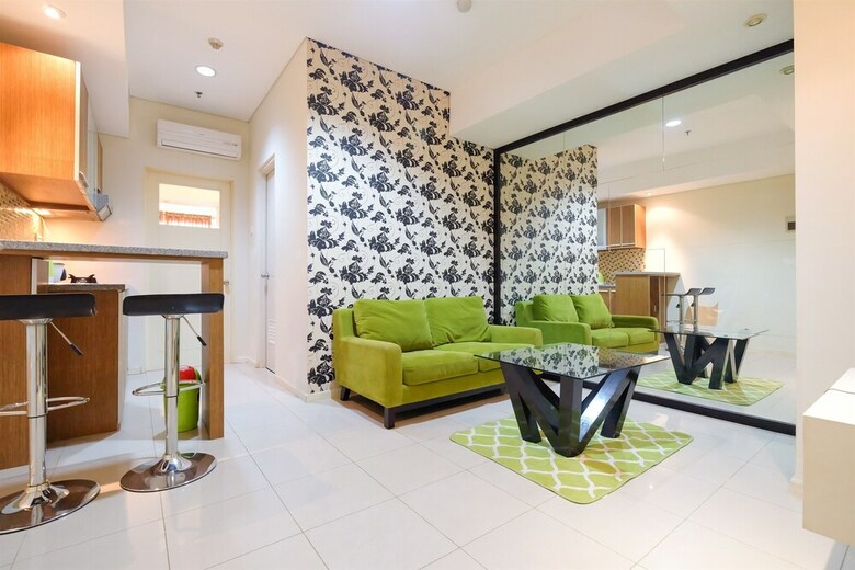 Pool View Cosmo Terrace Apartment At Thamrin City