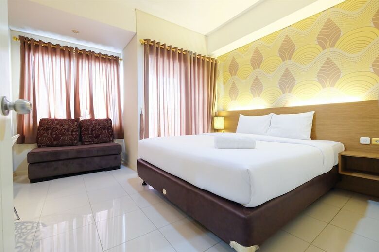 Pool View Cosmo Terrace Apartment At Thamrin City