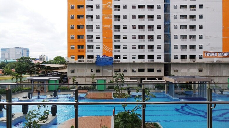 Comfy Studio Apartment @ Green Pramuka City