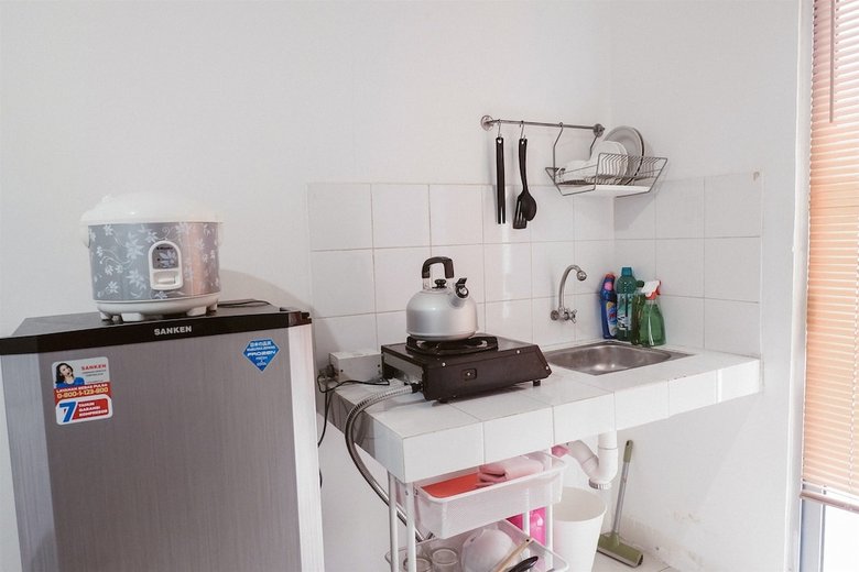 Basic Studio Green Palace Kalibata City Apartment