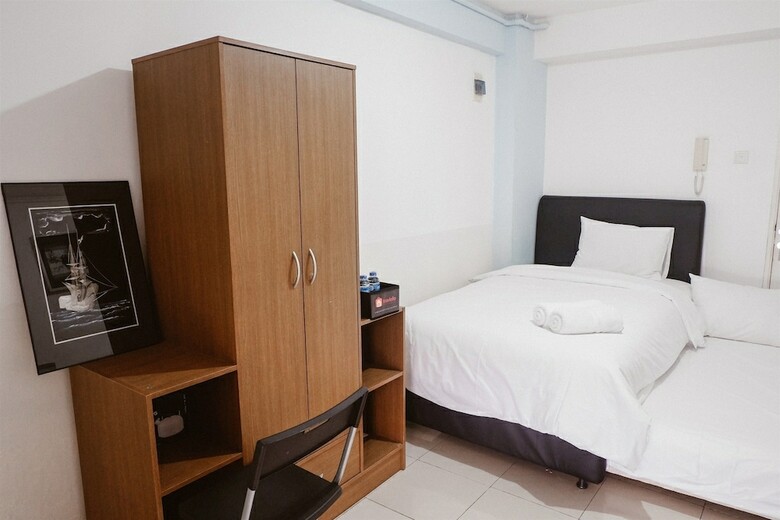 Basic Studio Green Palace Kalibata City Apartment