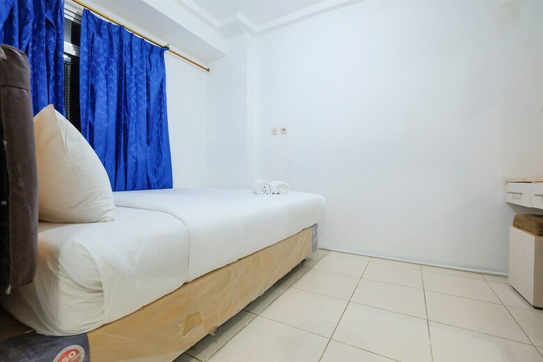 Simple And Comfy Gading Nias Residence Apartment