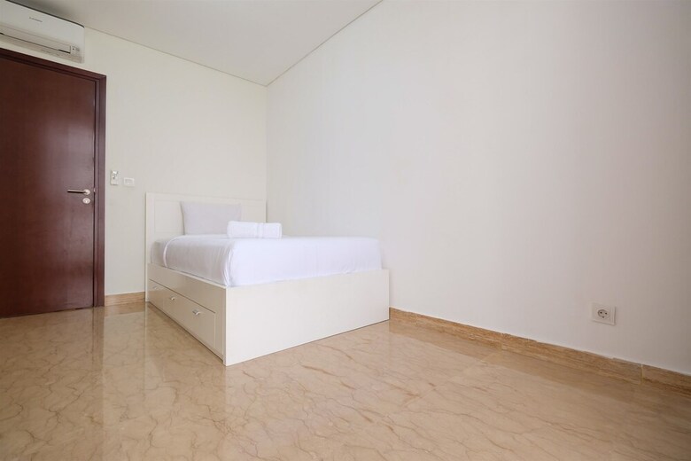 Modern Spacious L'avenue Apartment