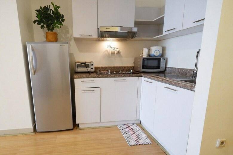 Elegant The Belleza Apartment