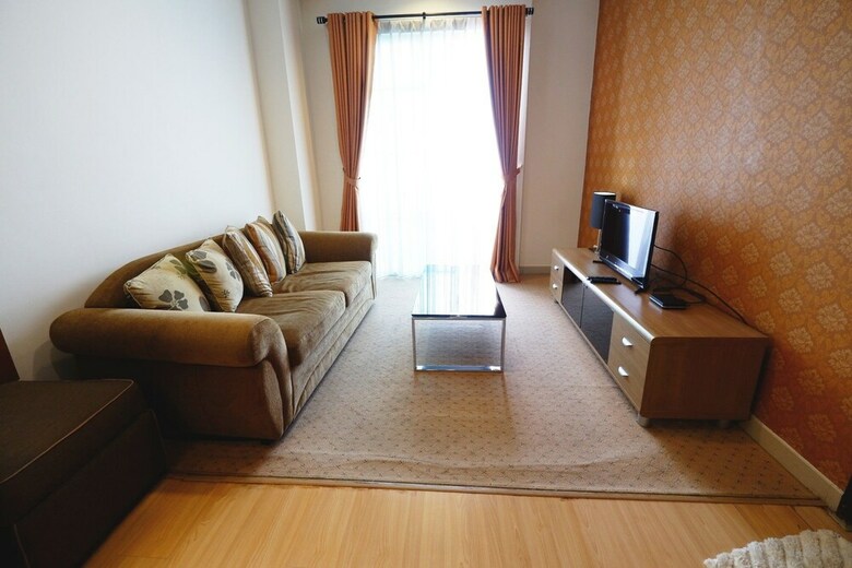 Elegant The Belleza Apartment