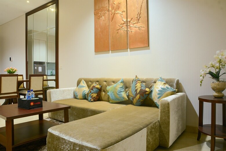 Elegant Four Winds Apartment With Infinity Pool Facility