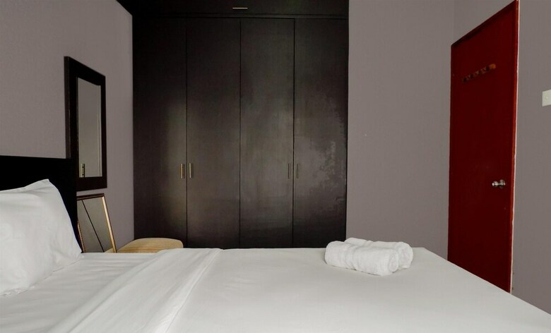 Comfy Apartment At Sudirman Park