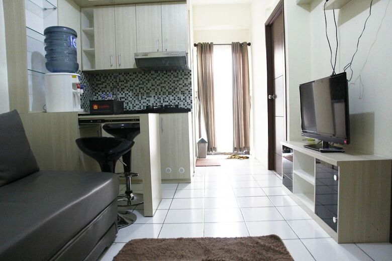 Pool View Kemang View Apartment