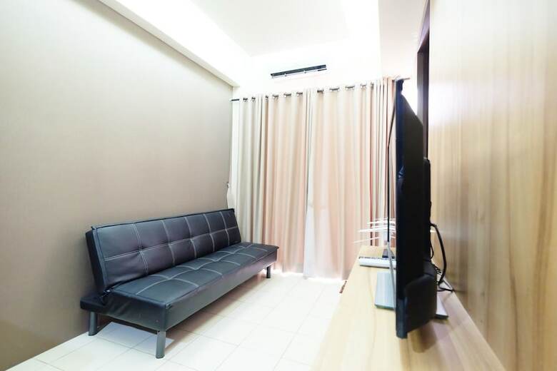 Minimalist Serpong Greenview Apartment