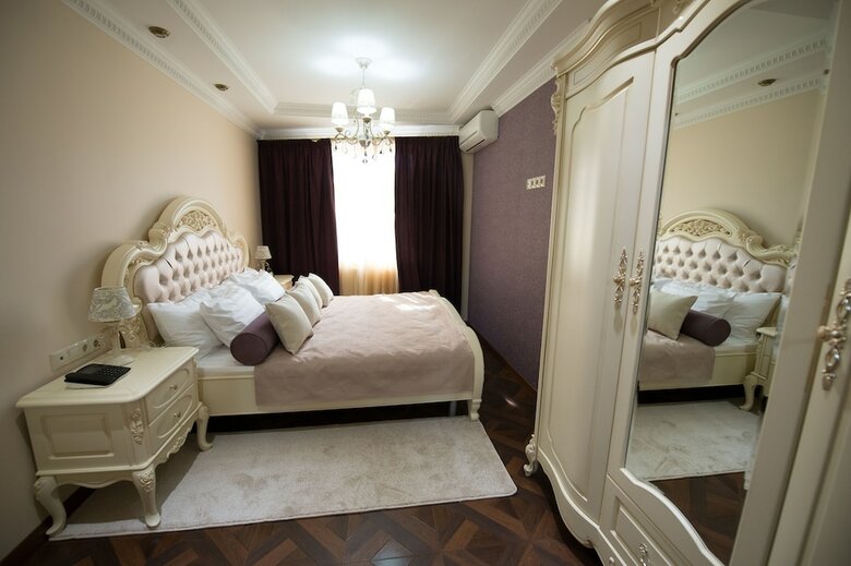 Unique Hotel