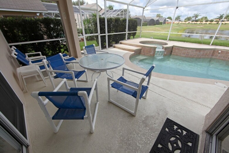 3br 2ba Home In Rolling Hiils By Cv-2616