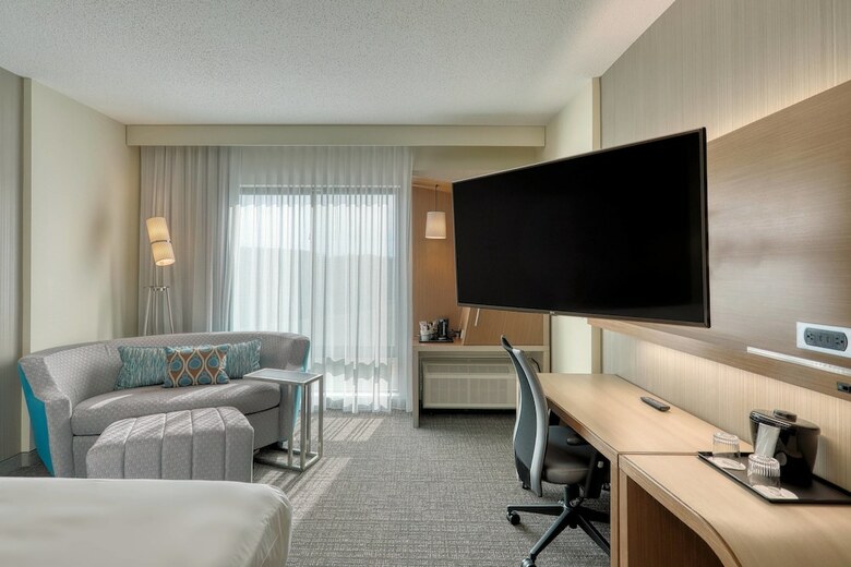 Hotel Courtyard By Marriott Southington