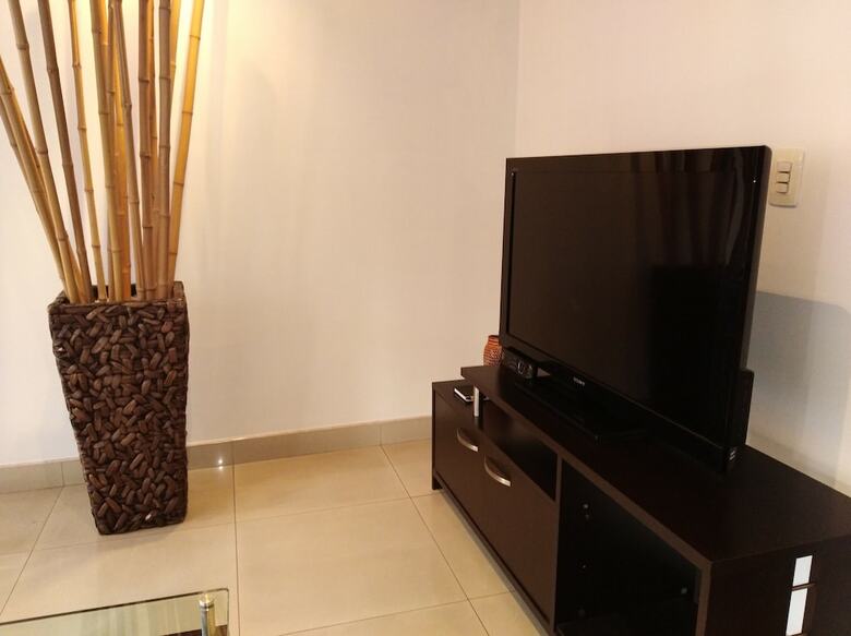 Calle 66 Apartments By Nomad Guru