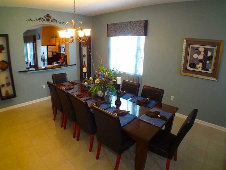 6br 4ba Home In Windsor Hills By Cv-2601
