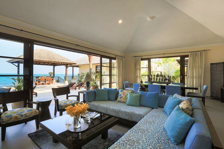Villa The Beach House